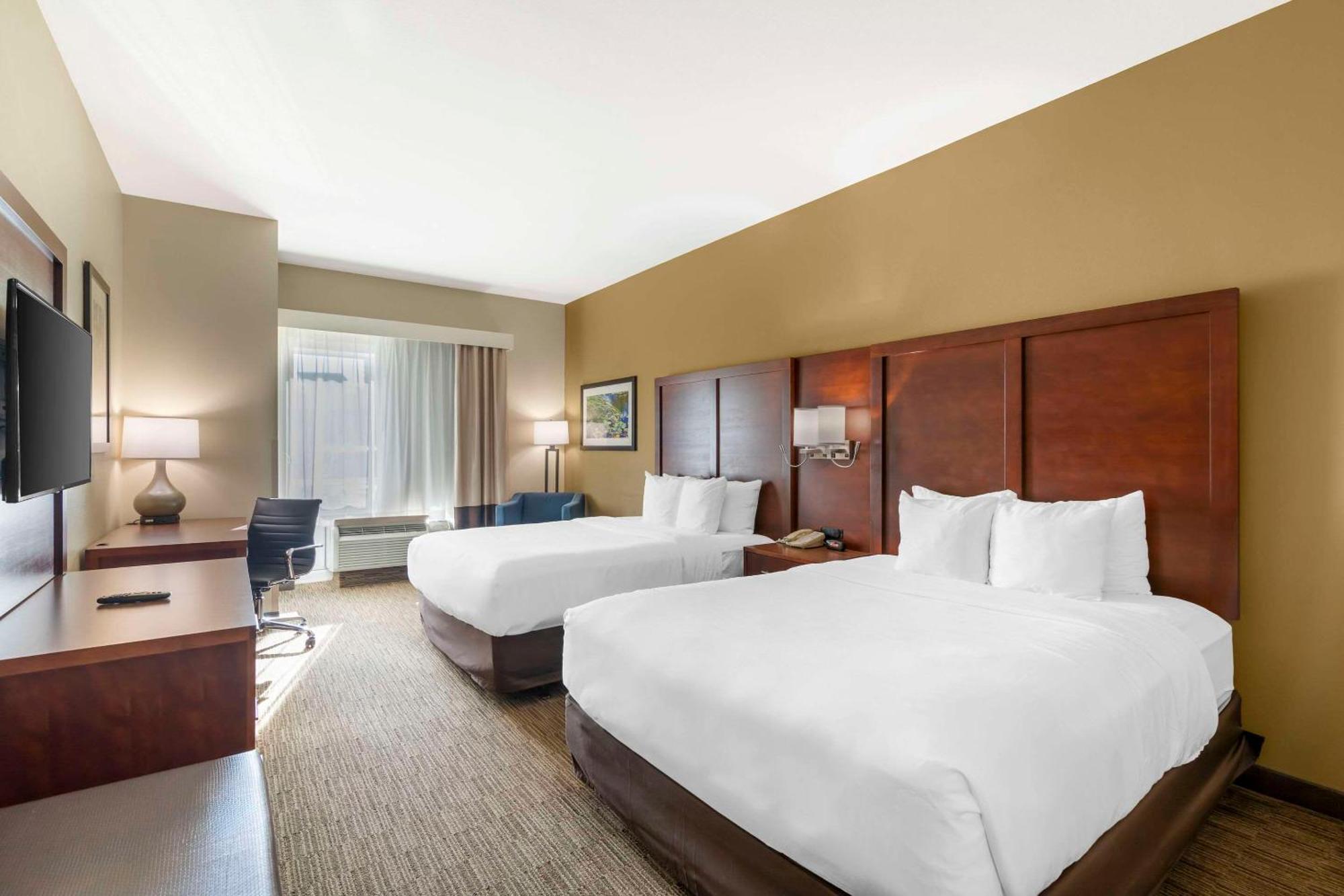 Comfort Inn & Suites تيفتون المظهر الخارجي الصورة